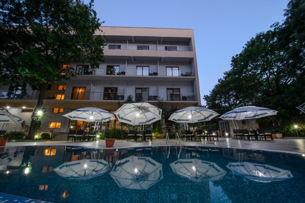 Holiday Olimp Hotel ภายนอก รูปภาพ