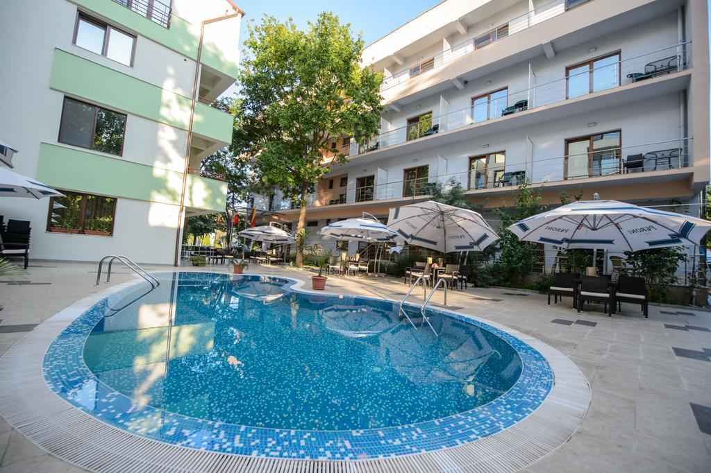 Holiday Olimp Hotel ภายนอก รูปภาพ